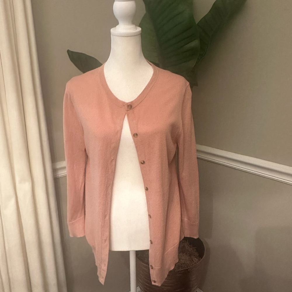 Ann Taylor 3/4 sleeve cardigan - size Medium